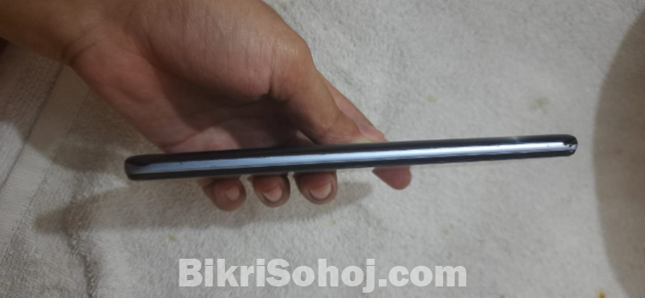 Vivo y51